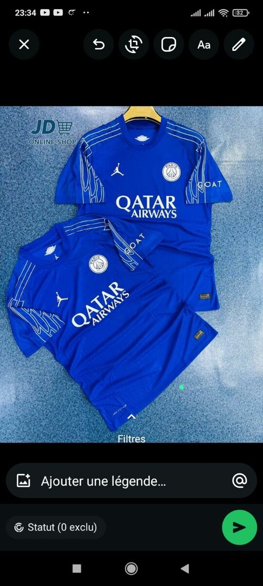 Maillot de Foot Bleu PSG
