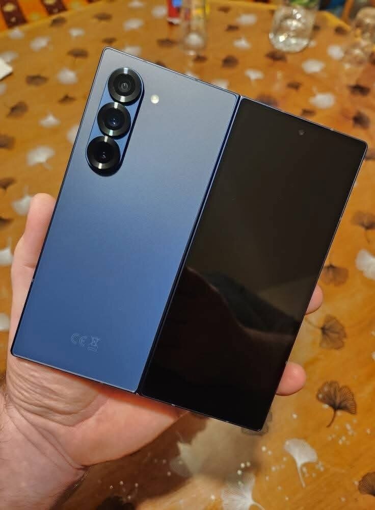 Samsung Galaxy Z Fold6