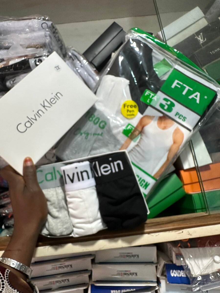 Complet  Calvin Klein Homme