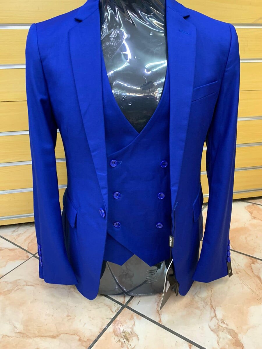 Men's suit-triple, color blue