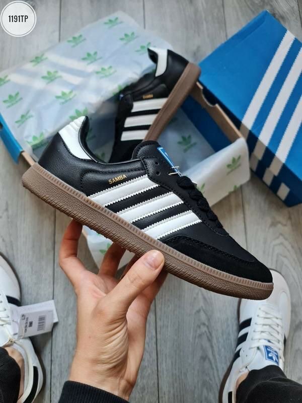 ADIDAS SAMBA