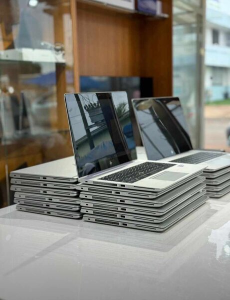 Elitebook 1030 x360(core i78th gen)