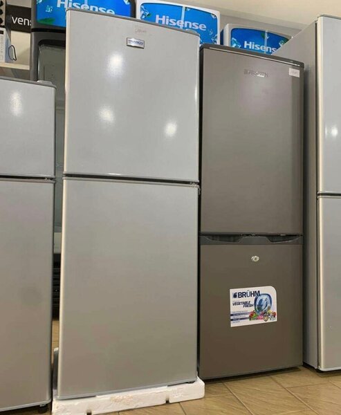 Réfrigérateur combiné moderne