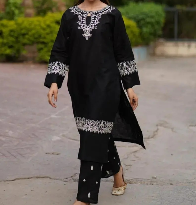 *Cotton Lawn Embroidery 2Pc*