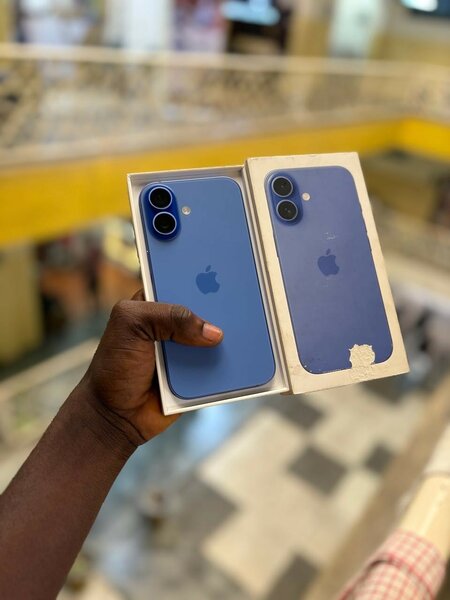 iPhone 16 128gig