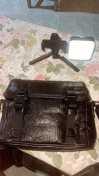 Sac à bandoulière cuir texturé