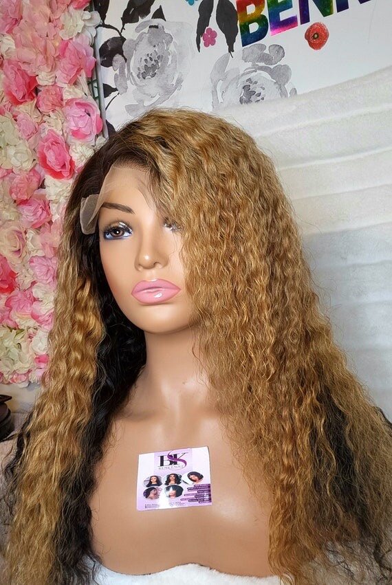 Perruque Bouclée Naturelle