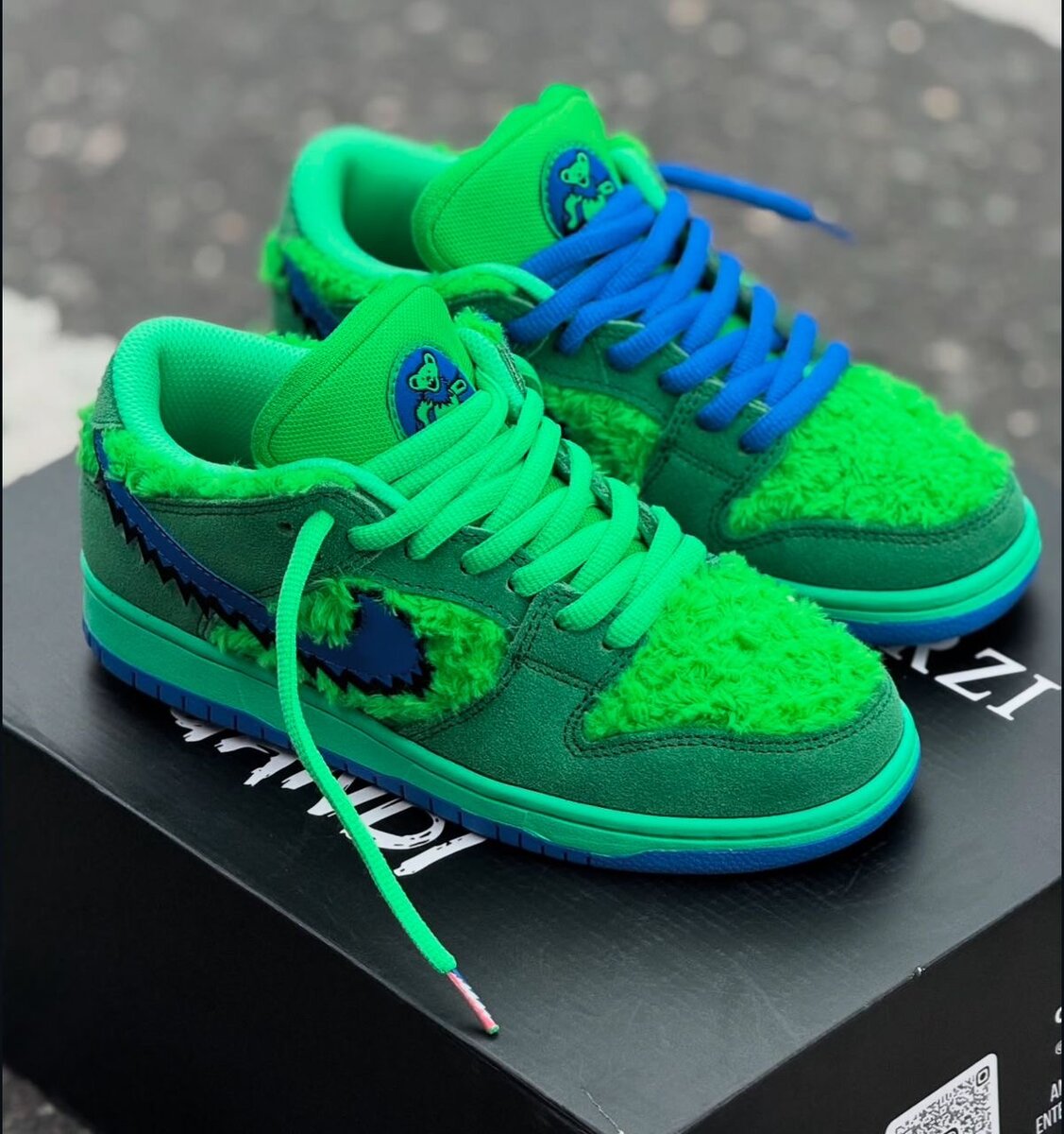 NIKE SB