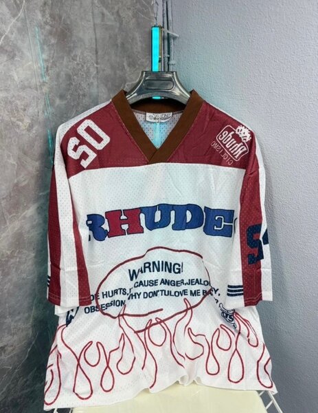 Maillots de sport tendance unisexe