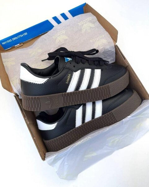 Baskets Adidas Samba noires