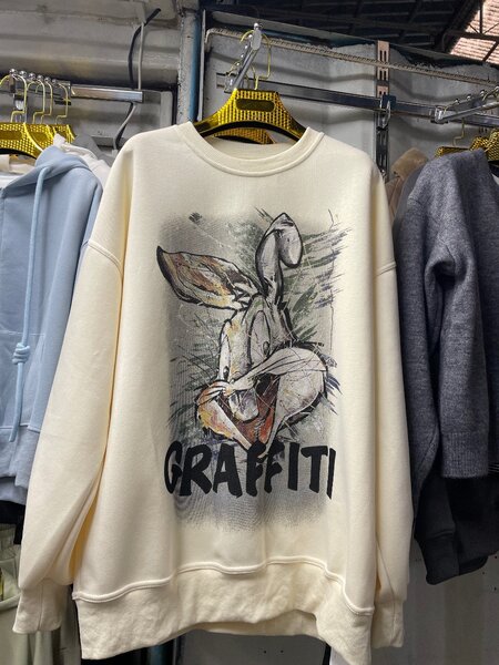 Свитшот в цвете айвори,размер:стандарт