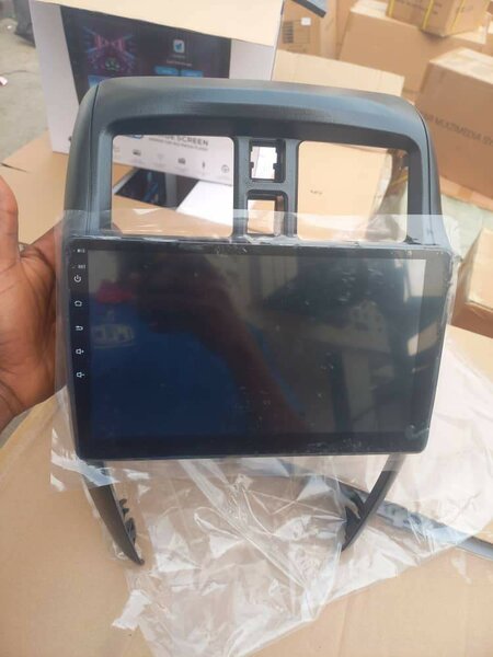 Nissan versa Android 2014