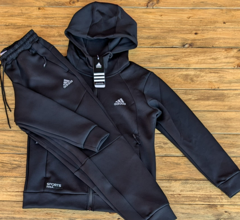 Adidas Tech fleece