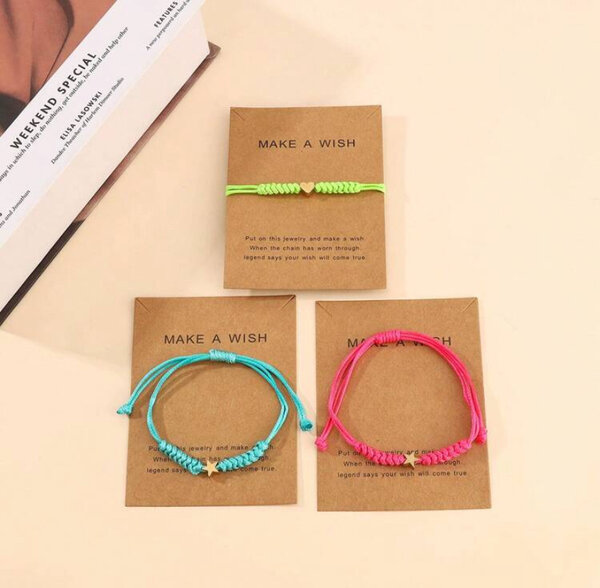 Bracelets voeux colorés