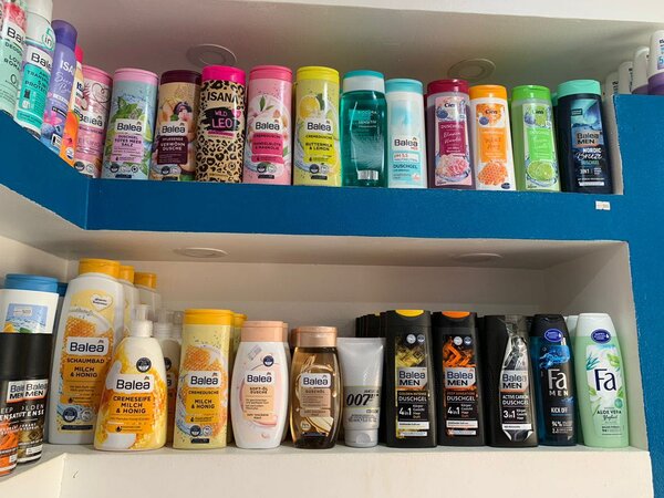 LOT DE 6 gels DOUCHE BALEA/CIEN /ISANA