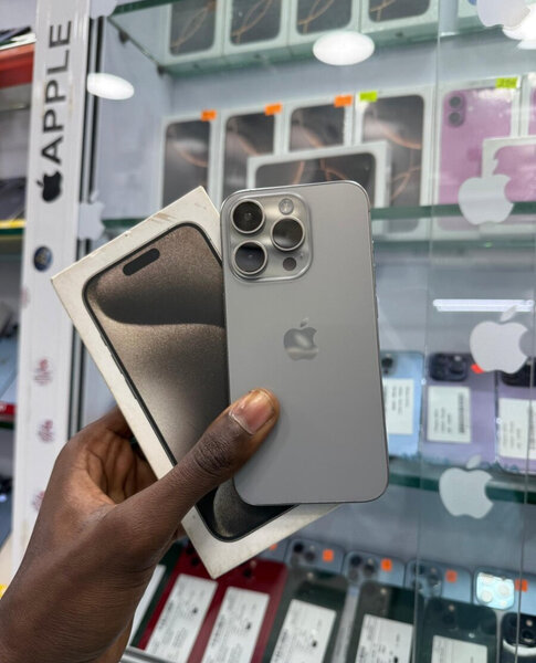 iPhone 15 pro Max 256GB