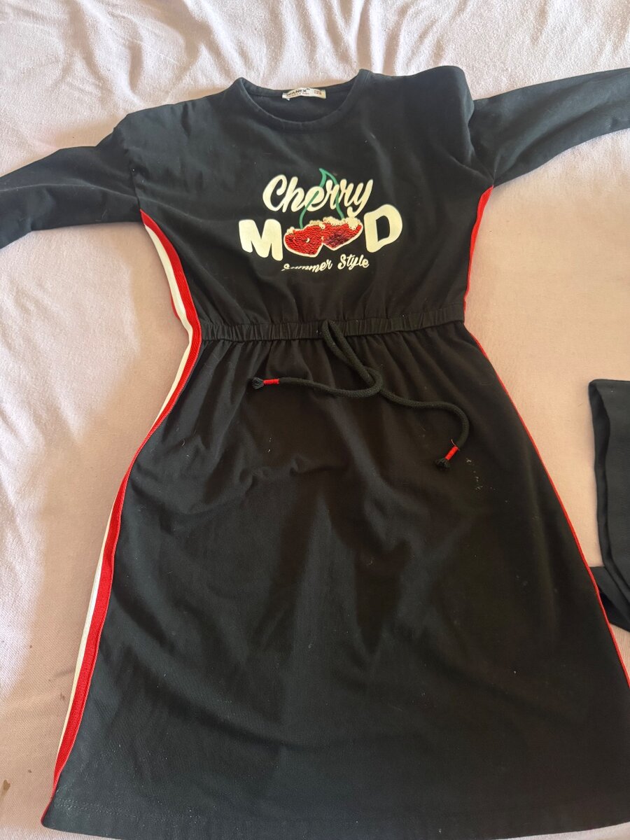 Платье на девочку 7-8 лет