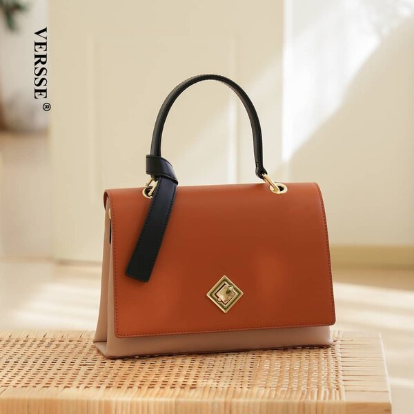 Sac à main VERSESE élégant