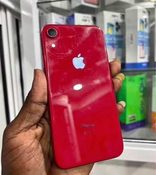iPhone XR