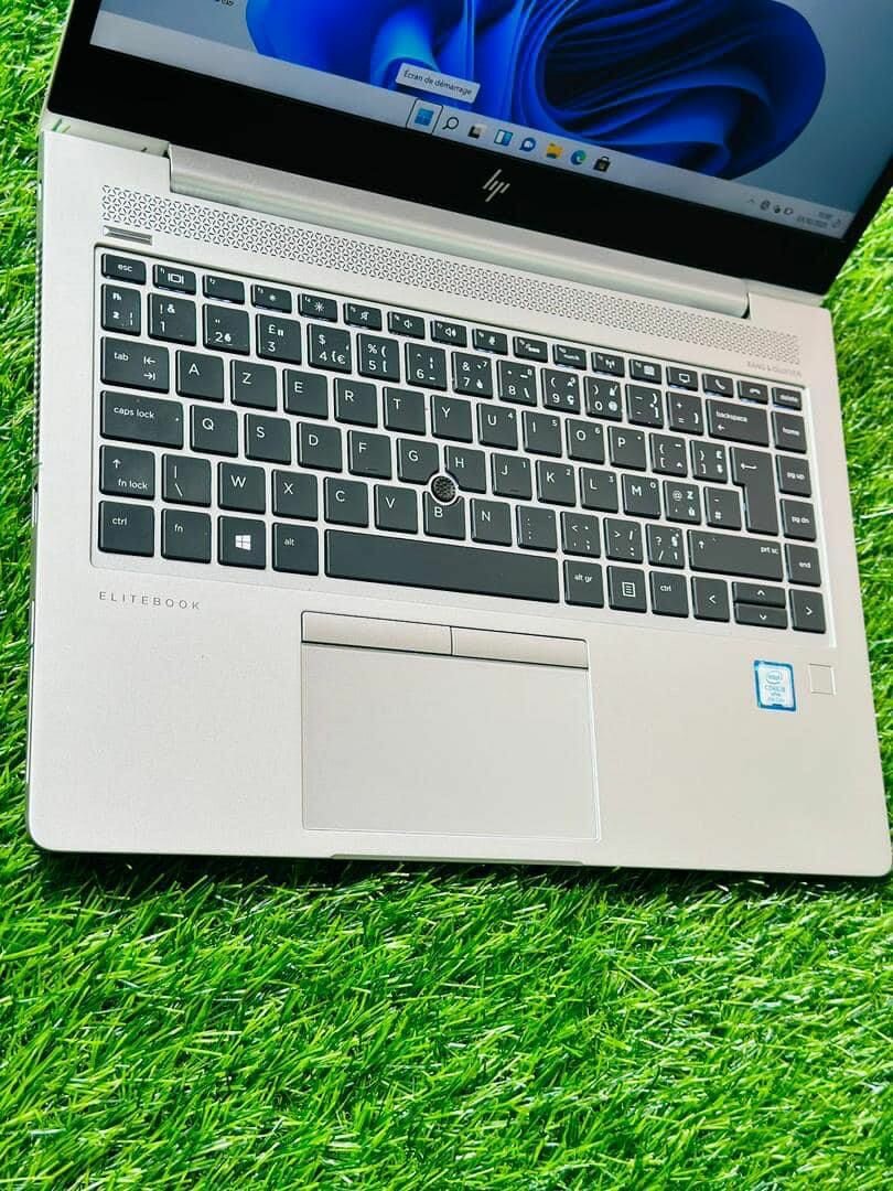 Ordinateur portable moderne HP