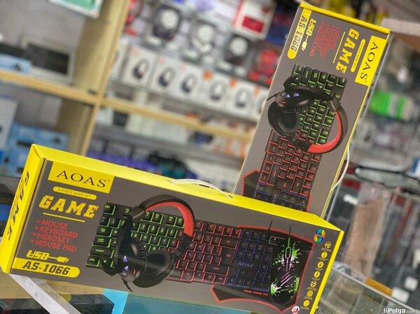 Clavier, souris, tapis et casque gaming (Kit 4 en  1)