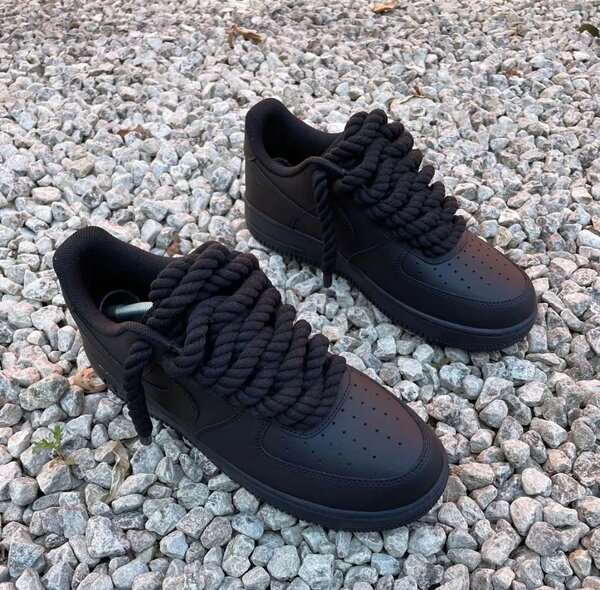 NIKE AIRFORCE BIG LACE ALL BLACK