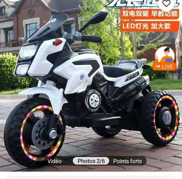 Moto électrique enfant LED