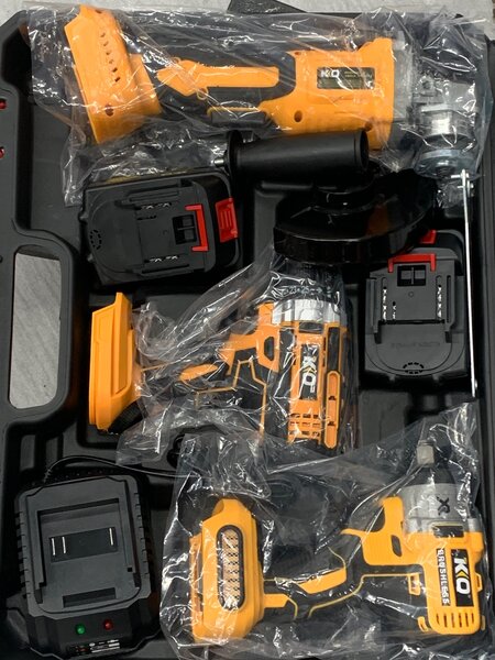 Drill machine cordless