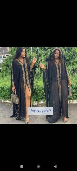 Élégante robe longue noire