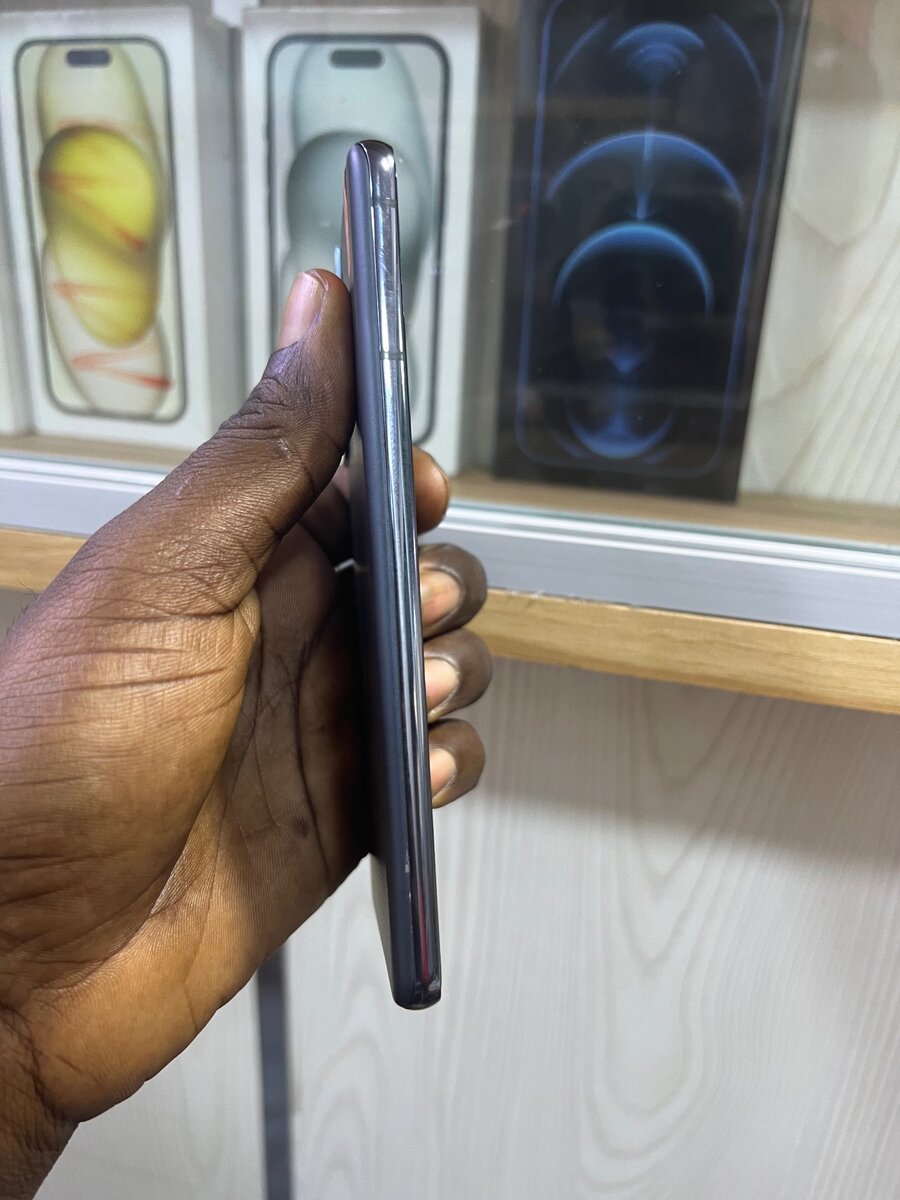 Samsung galaxie S21 quasi neuf