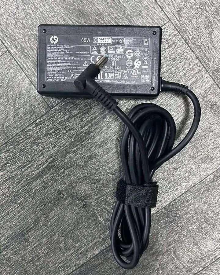 Chargeur HP 65W pour ordinateurs portables