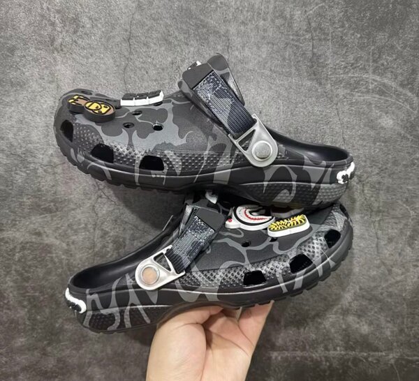 Sabots de jardin robustes