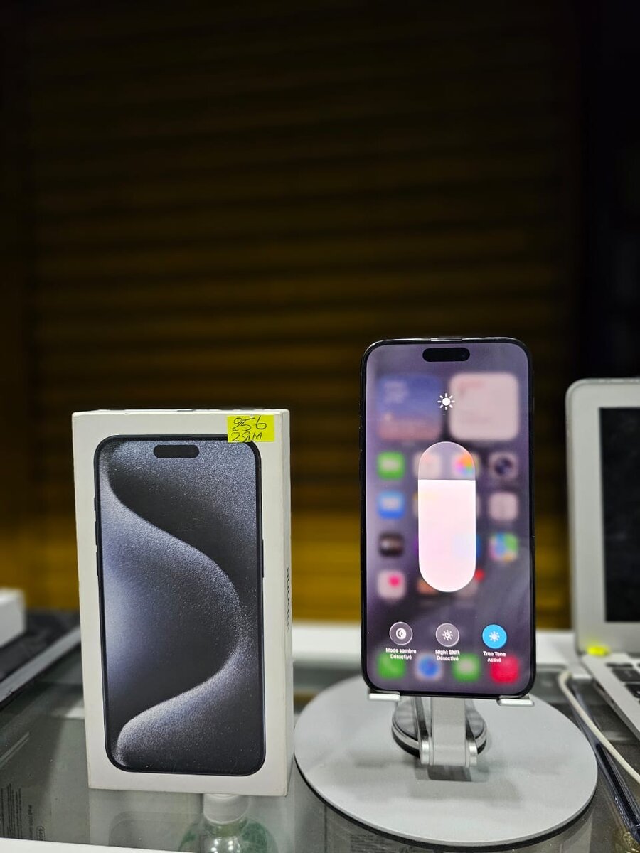 Iphone 15 pro max 256 giga