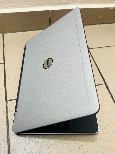 Ordinateur Portable Dell i5