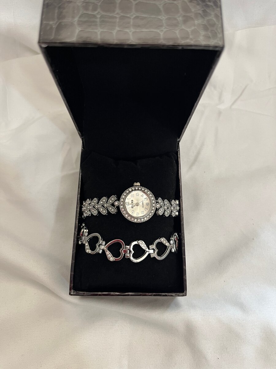 Montre et bracelet élégants