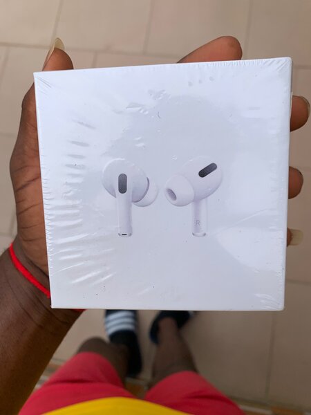AirPods Pro