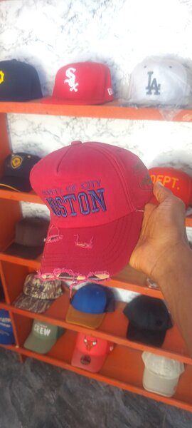 Casquettes neuves
