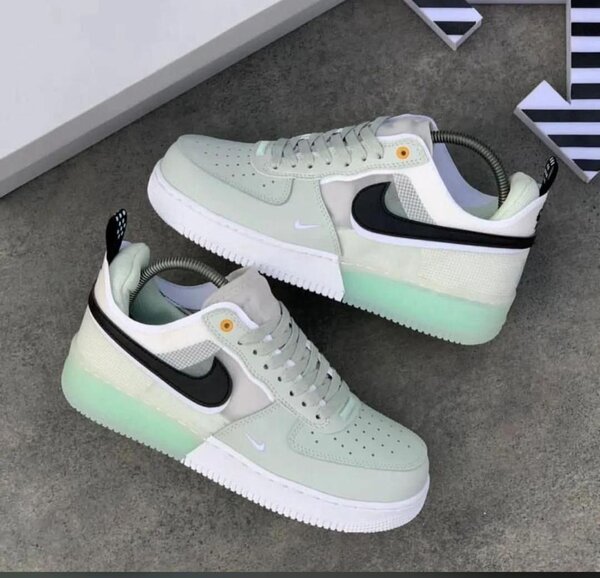 NIKE AIRFORCE SUPA