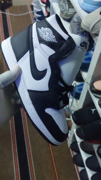 Jordan 1