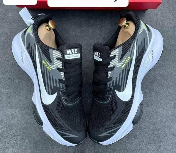 Nike Air Zoom Sneakers