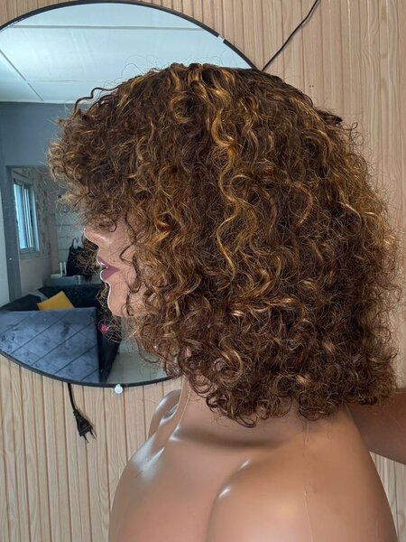 Perruque frange fringe curls