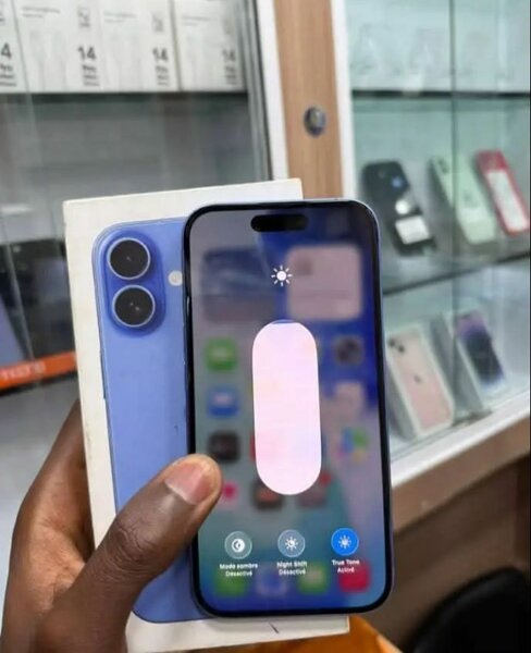 iPhone Bleu Dernier Modèle