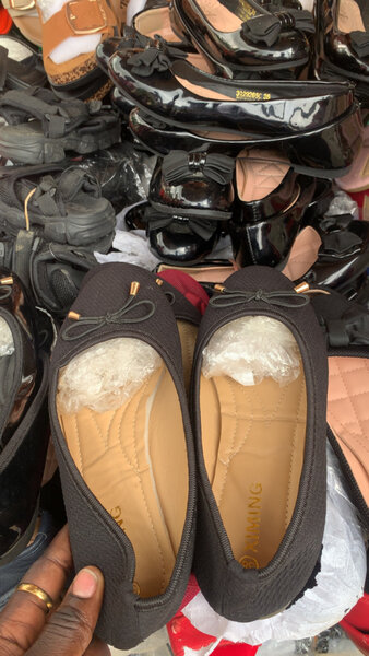 Ballerines noires élégantes