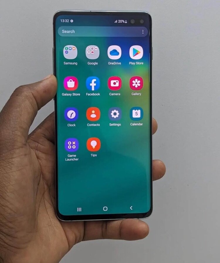 Samsung Galaxy S10+ Smartphone