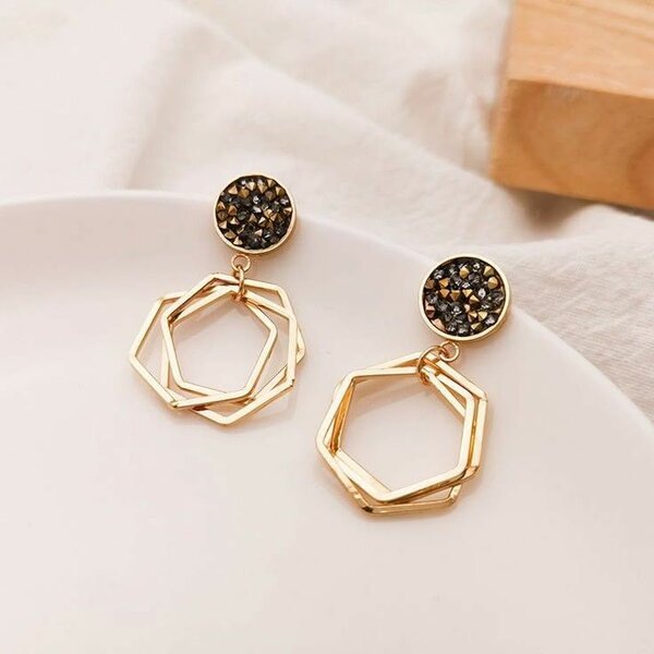 Artificial earrings