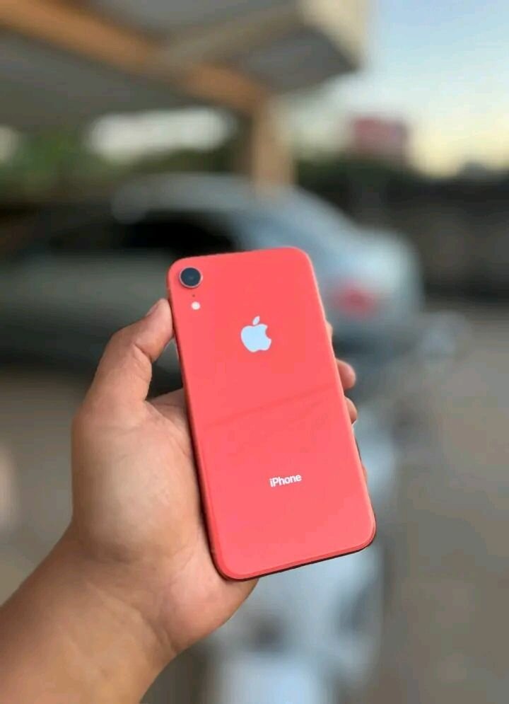 iPhone XR Rouge