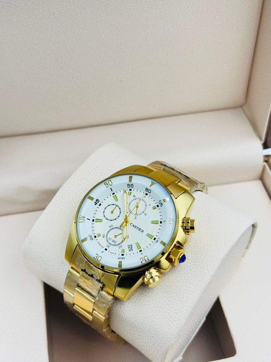 Montre homme luxe dorée