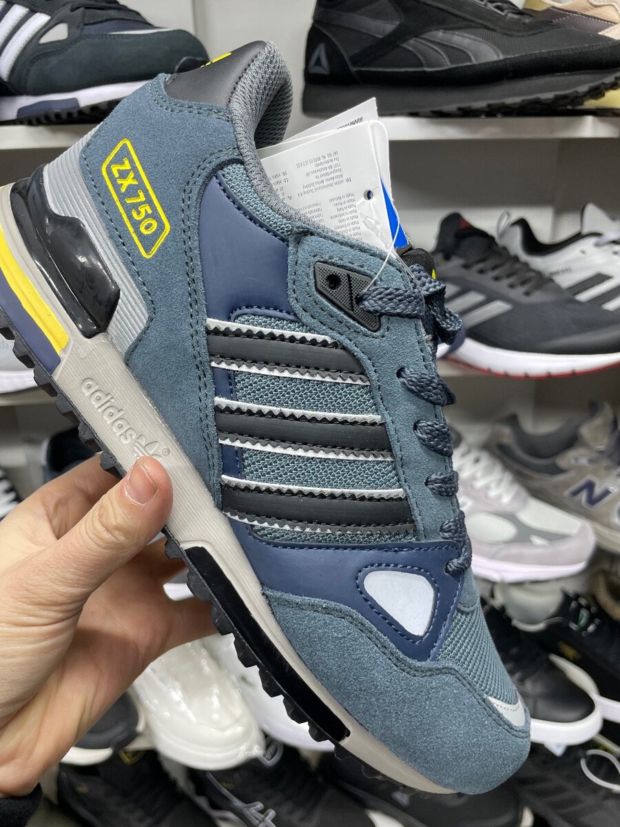 Adidas ZX 750