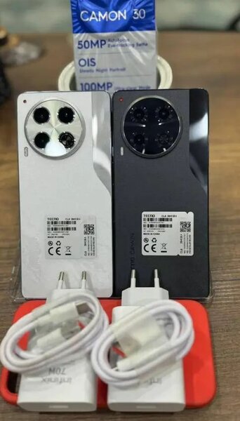 Smartphone TECNO Camon 30