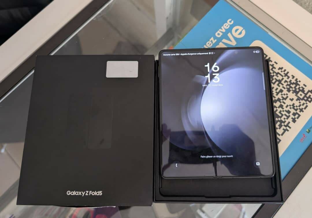 Samsung Galaxy Z Fold5